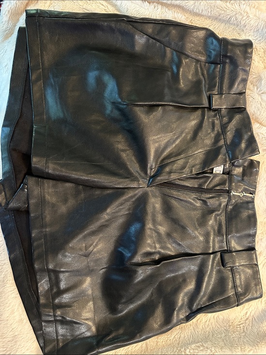 Pants - Black Faux Leather High-Waist Shorts